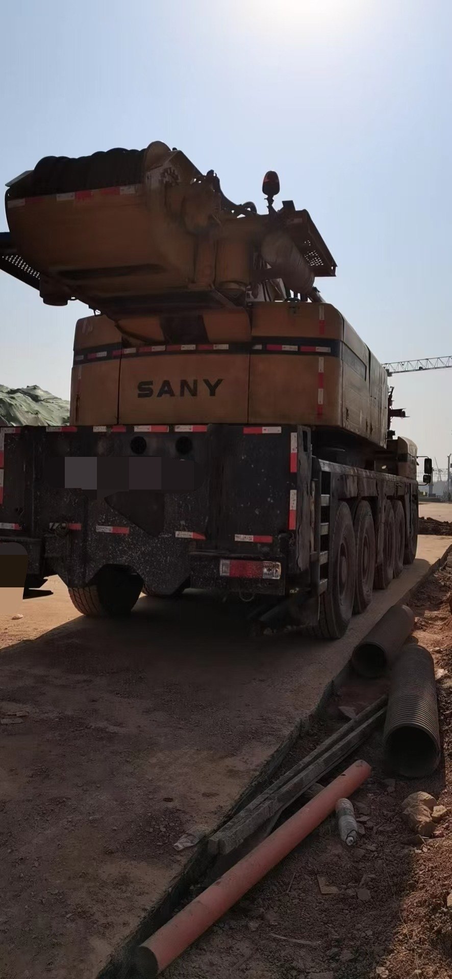manufacture in 2013 SANY 220T All-terrain main boom, 62 meters long, 78-ton counterweight, 5-section auxiliary boom, with auxiliary winch, dual-engine (top and bottom running) system, no welding, no reinforcement - Image 2