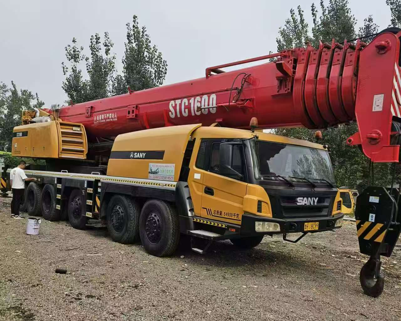 Used 130-ton crane, refurbished, 2010 model - Image 3