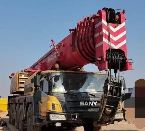 manufacture in 2013 SANY 220T All-terrain main boom, 62 meters long, 78-ton counterweight, 5-section auxiliary boom, with auxiliary winch, dual-engine (top and bottom running) system, no welding, no reinforcement