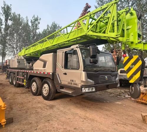 Manufacture in2013年 zoomlion 50t，boom 42m