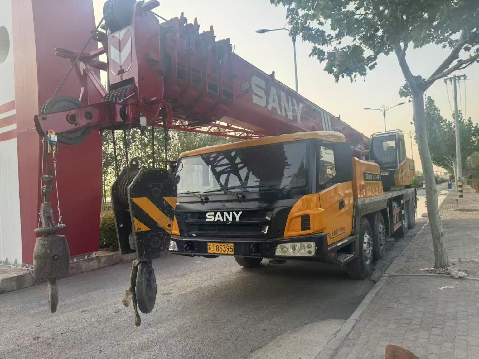 Sany 50-ton crane (2012) - Image 5
